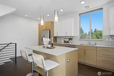 632 NW 85th St #B, Seattle, WA 98117 - Photo 16