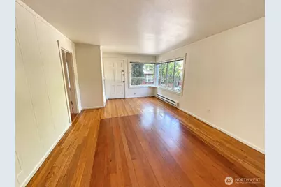 1717 E Thomas Street, Seattle, WA 98112 - Photo 4