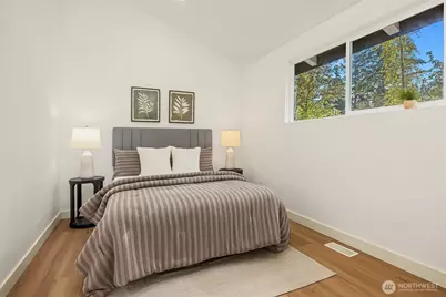 15744 Renton Issaquah Road SE, Renton, WA 98059 - Photo 16