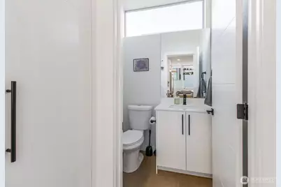 1131 NW 57th Street #B, Seattle, WA 98107 - Photo 8