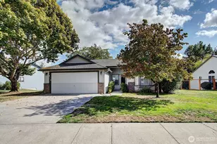 4704 Rolling Meadows Dr, Washougal, WA 98671 - Photo 1