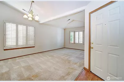 4704 Rolling Meadows Drive, Washougal, WA 98671 - Photo 6