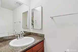 10925 SE 208th St, Kent, WA 98031 - Photo 12