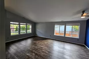 6610 105th St NE, Marysville, WA 98270 - Photo 10
