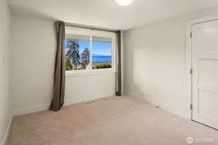 4600 92nd Ave NE, Yarrow Point, WA 98004 - Photo 32