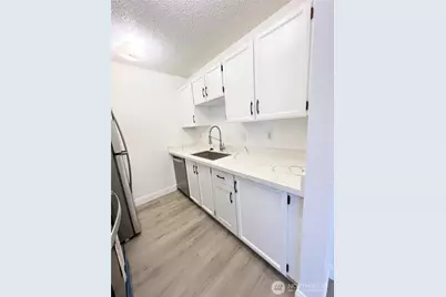 1175 Harrington Place NE #214, Renton, WA 98056 - Photo 8