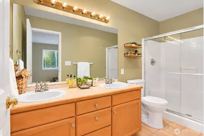 2430 195th St SE Unit B #B, Bothell, WA 98012 - Photo 16