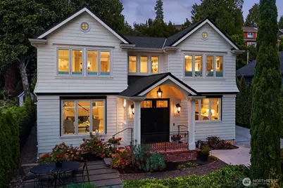 3326 43rd Avenue NE, Seattle, WA 98105 - Photo 1