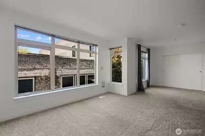 1610 Belmont Avenue #314, Seattle, WA 98122 - Photo 4