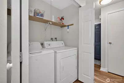 1555 Union Avenue NE #24E, Renton, WA 98059 - Photo 18