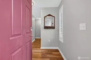 1555 Union Ave NE, Renton, WA 98059 - Photo 4