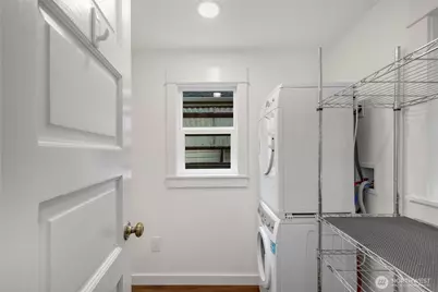 2211 E Olive Street, Seattle, WA 98122 - Photo 16