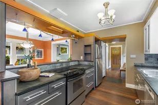 2211 E Olive St, Seattle, WA 98122 - Photo 14