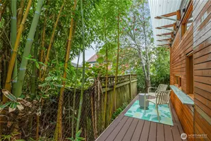 2211 E Olive St, Seattle, WA 98122 - Photo 30
