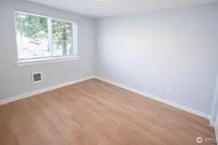 3801 S 12th St, Tacoma, WA 98405 - Photo 10