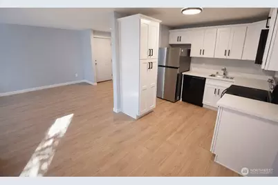 3801 S 12th Street #2, Tacoma, WA 98405 - Photo 6