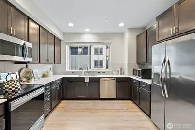 1621 Seattle Hill Road #F4, Bothell, WA 98012 - Photo 10