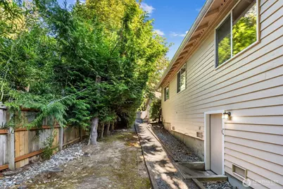 14118 Beverly Park Road #B, Edmonds, WA 98026 - Photo 28
