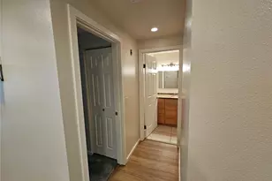 10501 8th Ave NE, Seattle, WA 98125 - Photo 6