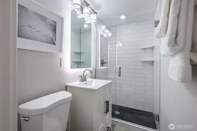 12309 Hiram Place NE, Seattle, WA 98125 - Photo 24