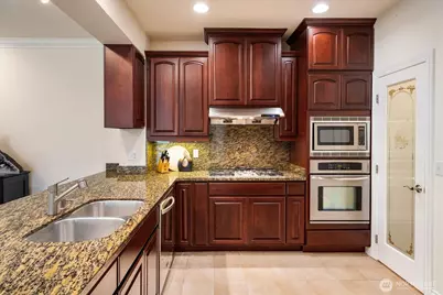 13864 231st Lane NE, Redmond, WA 98053 - Photo 10