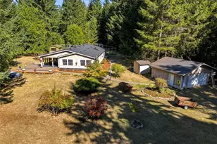 40 E Lavender Ln, Shelton, WA 98584 - Photo 1