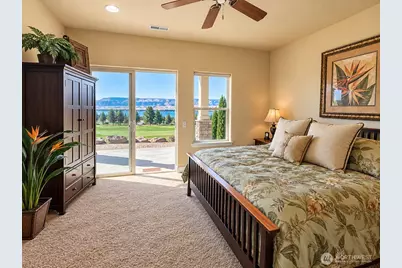 23190 Sunserra Loop NW #B-11, Quincy, WA 98848 - Photo 10