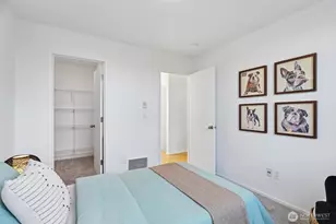2208 E Alder St, Seattle, WA 98122 - Photo 14