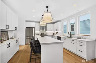 2631 34th Ave W, Seattle, WA 98199 - Photo 6