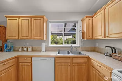 12007 35th Avenue NE, Marysville, WA 98271 - Photo 12