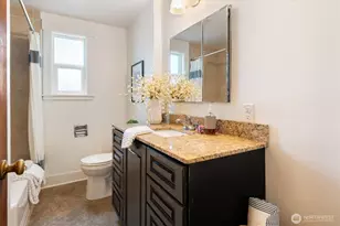 15522 1st Ave NW, Shoreline, WA 98177 - Photo 32