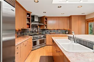 2701 266th Ave SE, Sammamish, WA 98075 - Photo 10