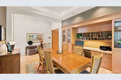 2701 266th Avenue SE, Sammamish, WA 98075 - Photo 8
