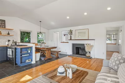 1218 NE 117th Street, Seattle, WA 98125 - Photo 8