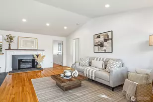 1218 NE 117th St, Seattle, WA 98125 - Photo 12