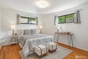 1218 NE 117th St, Seattle, WA 98125 - Photo 18