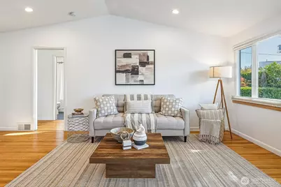 1218 NE 117th Street, Seattle, WA 98125 - Photo 14