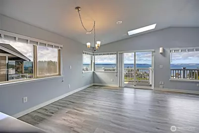 211 Arbor Terrace, Camano Island, WA 98282 - Photo 14