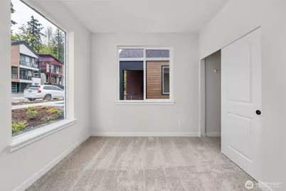 4045 Aberdeen Way NE, Renton, WA 98056 - Photo 8