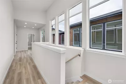 4045 Aberdeen Way NE, Renton, WA 98056 - Photo 6