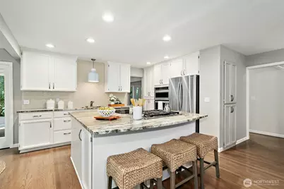 622 216th Avenue NE, Sammamish, WA 98074 - Photo 8