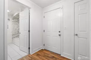 2215 14th Ave W, Seattle, WA 98119 - Photo 16