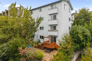 2215 14th Ave W, Seattle, WA 98119 - Photo 32
