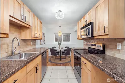 2215 14th Avenue W #1, Seattle, WA 98119 - Photo 12