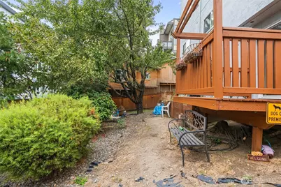 2215 14th Avenue W #1, Seattle, WA 98119 - Photo 28