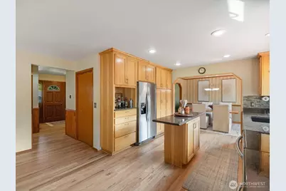 21408 Elm Drive, Brier, WA 98036 - Photo 6