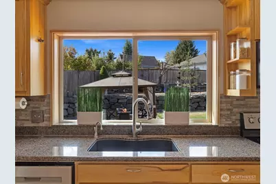 21408 Elm Drive, Brier, WA 98036 - Photo 12