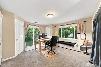 12117 Clearview Drive, Edmonds, WA 98026 - Photo 24