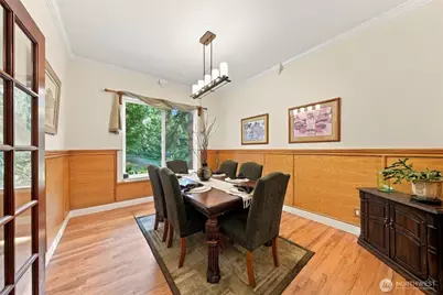 12117 Clearview Drive, Edmonds, WA 98026 - Photo 10