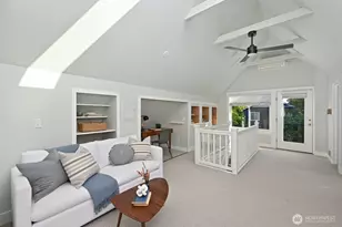 933 N 84th St, Seattle, WA 98103 - Photo 14